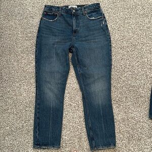 Abercrombie & Fitch. Skinny High Rise. Curve Love. Size 30/10 regular length